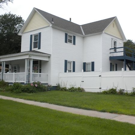 Hillside Cottages Missouri Valley Exterior photo